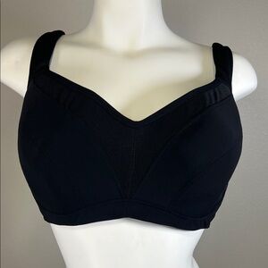 Torrid Active Black Full-Coverage Sports Bra 40DD
